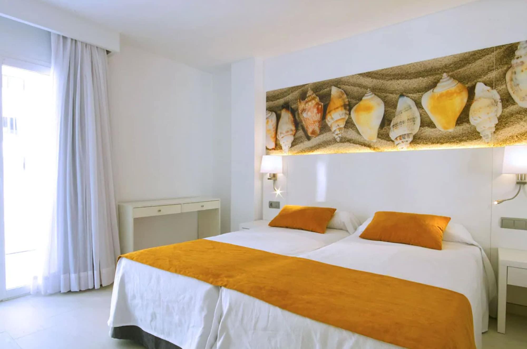 Balansat Resort Port de Sant Miguel Экстерьер фото
